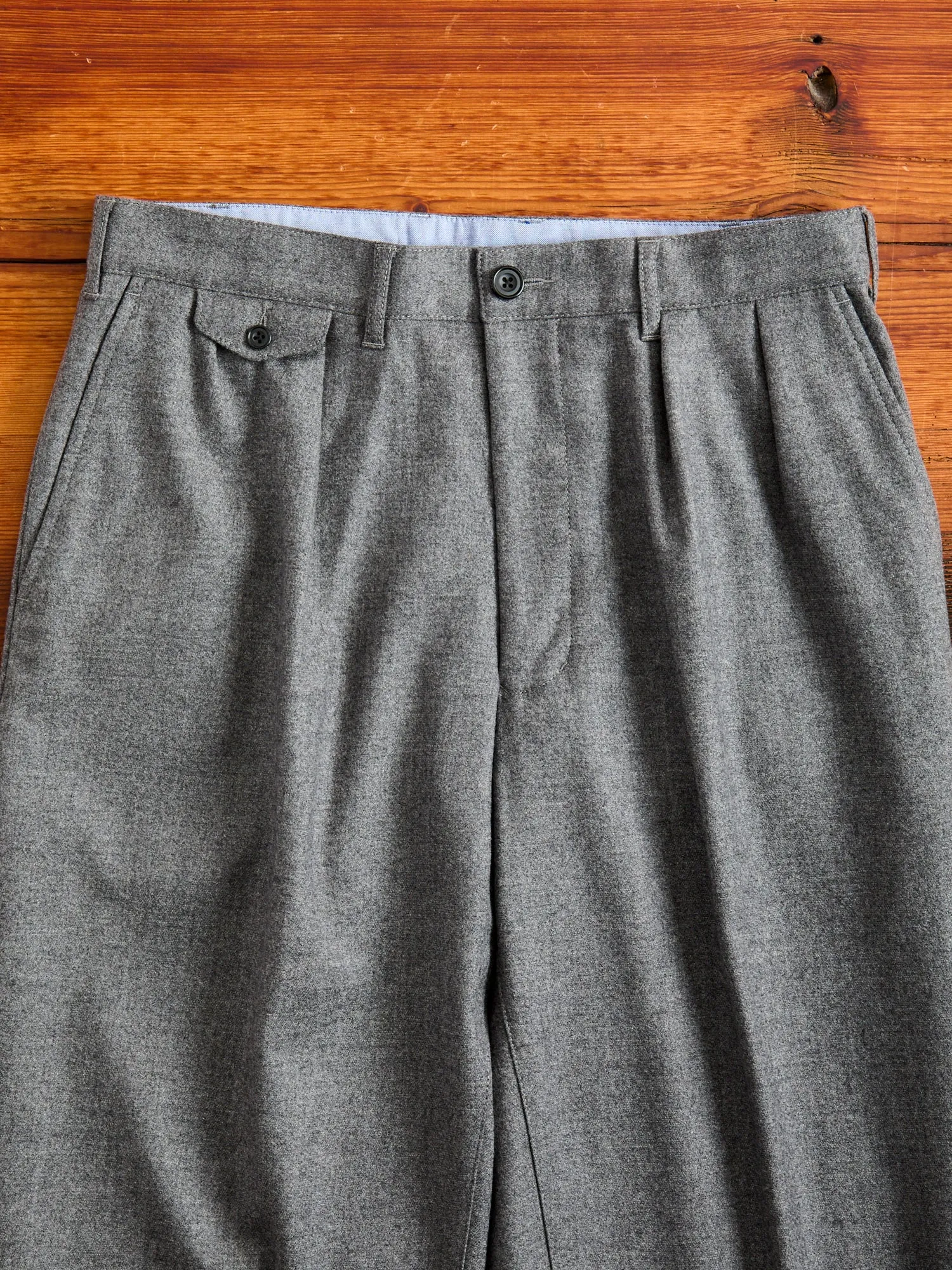 2-Pleat Flannel Trousers in Grey