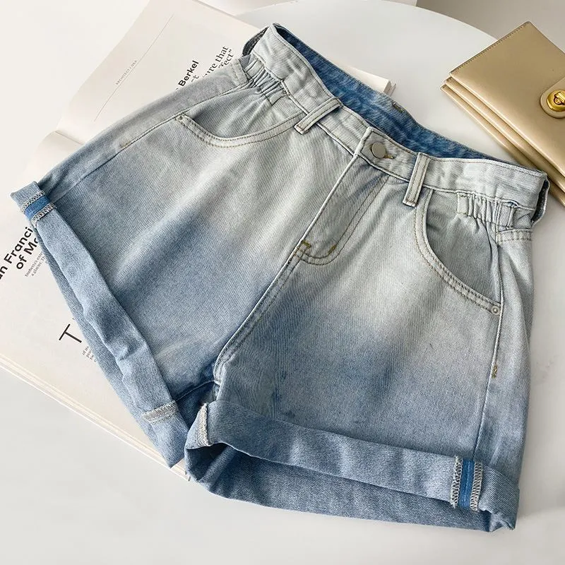 Cute double tone denim shorts      S524