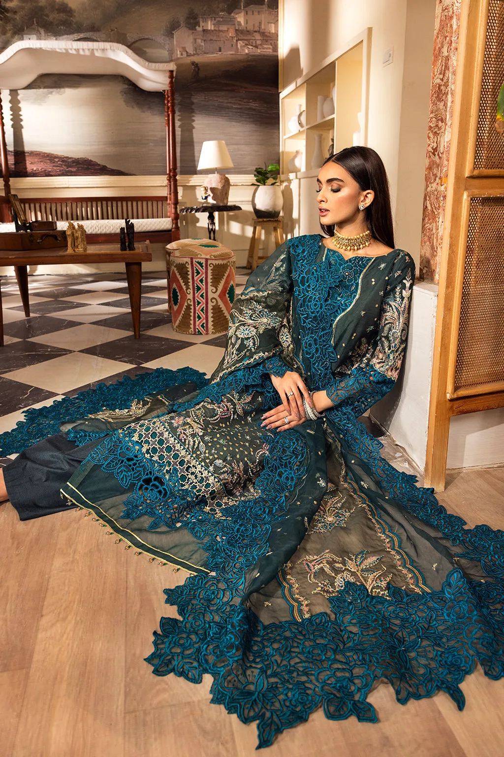 Emaan Adeel Stitched 3 Piece Luxury Prets Collection'2023-LP-06 Inayat