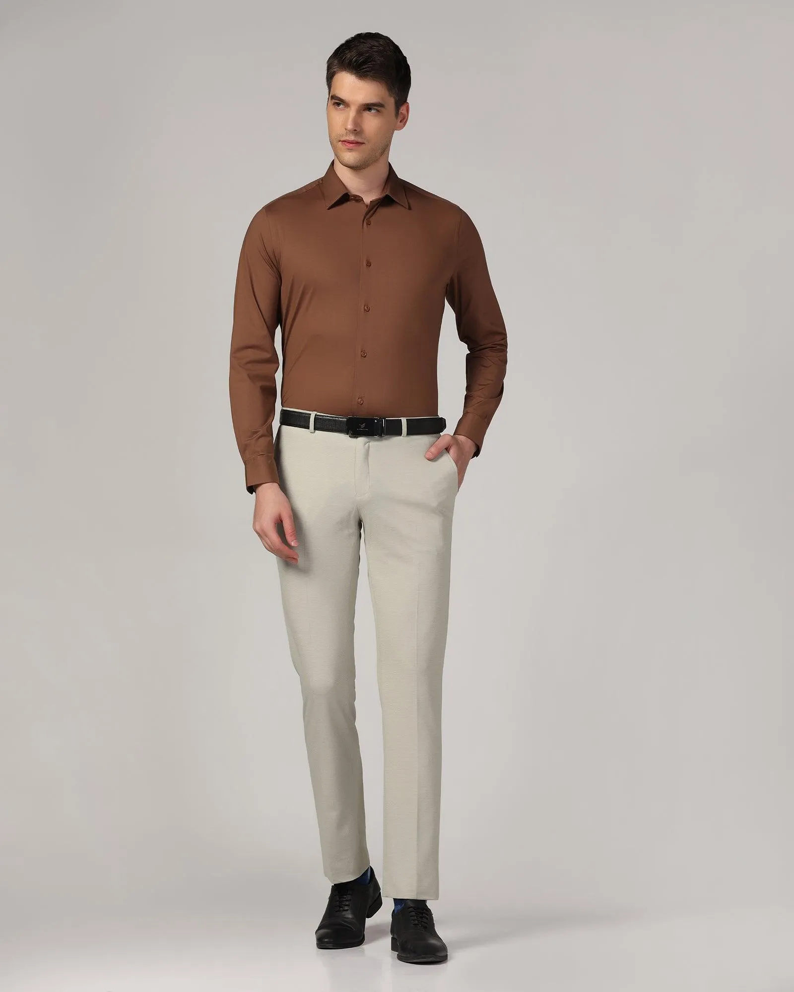 Formal Brown Solid Shirt - Sofk