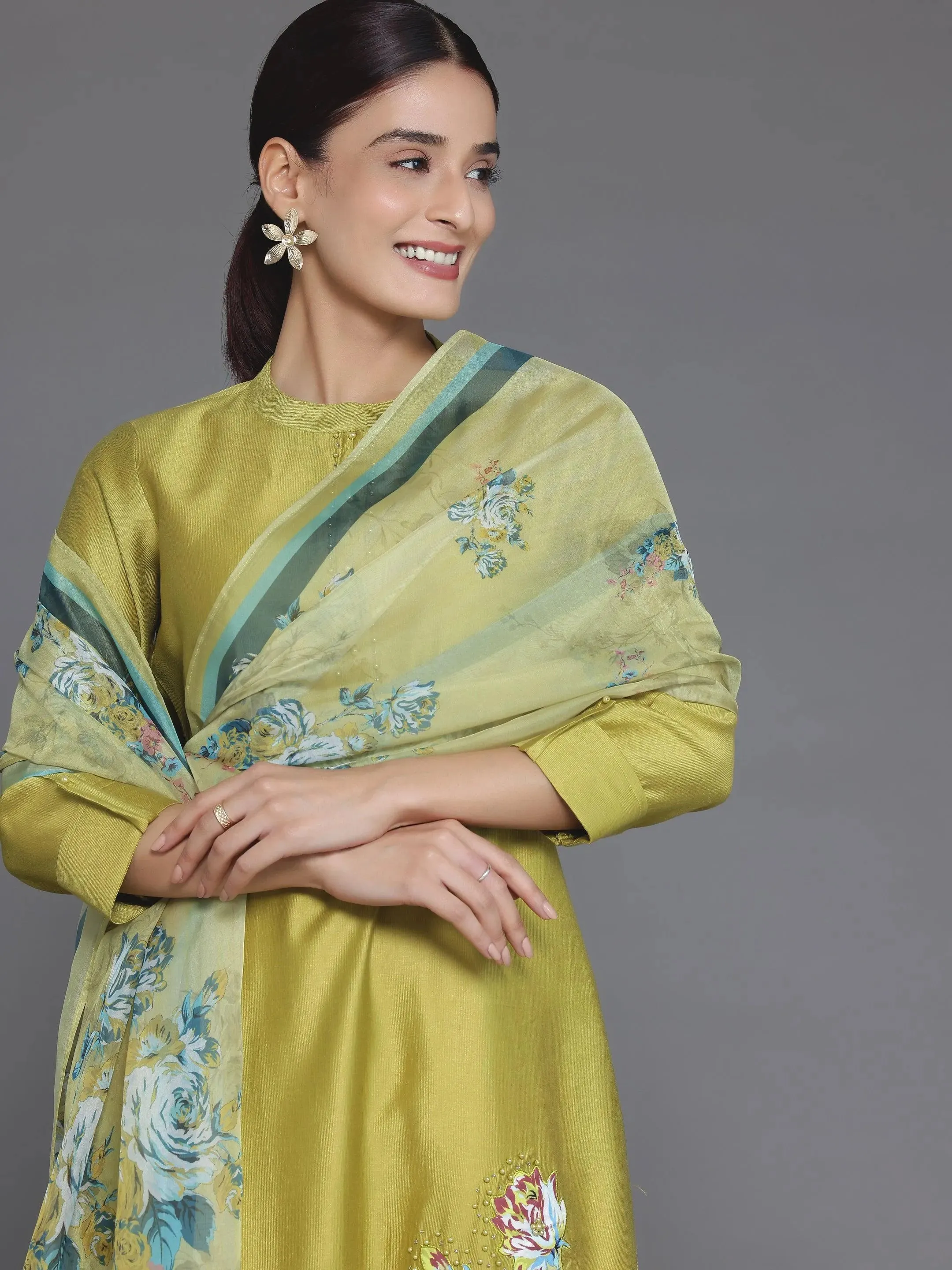 Green Self Design Silk Blend Straight Suit With Dupatta