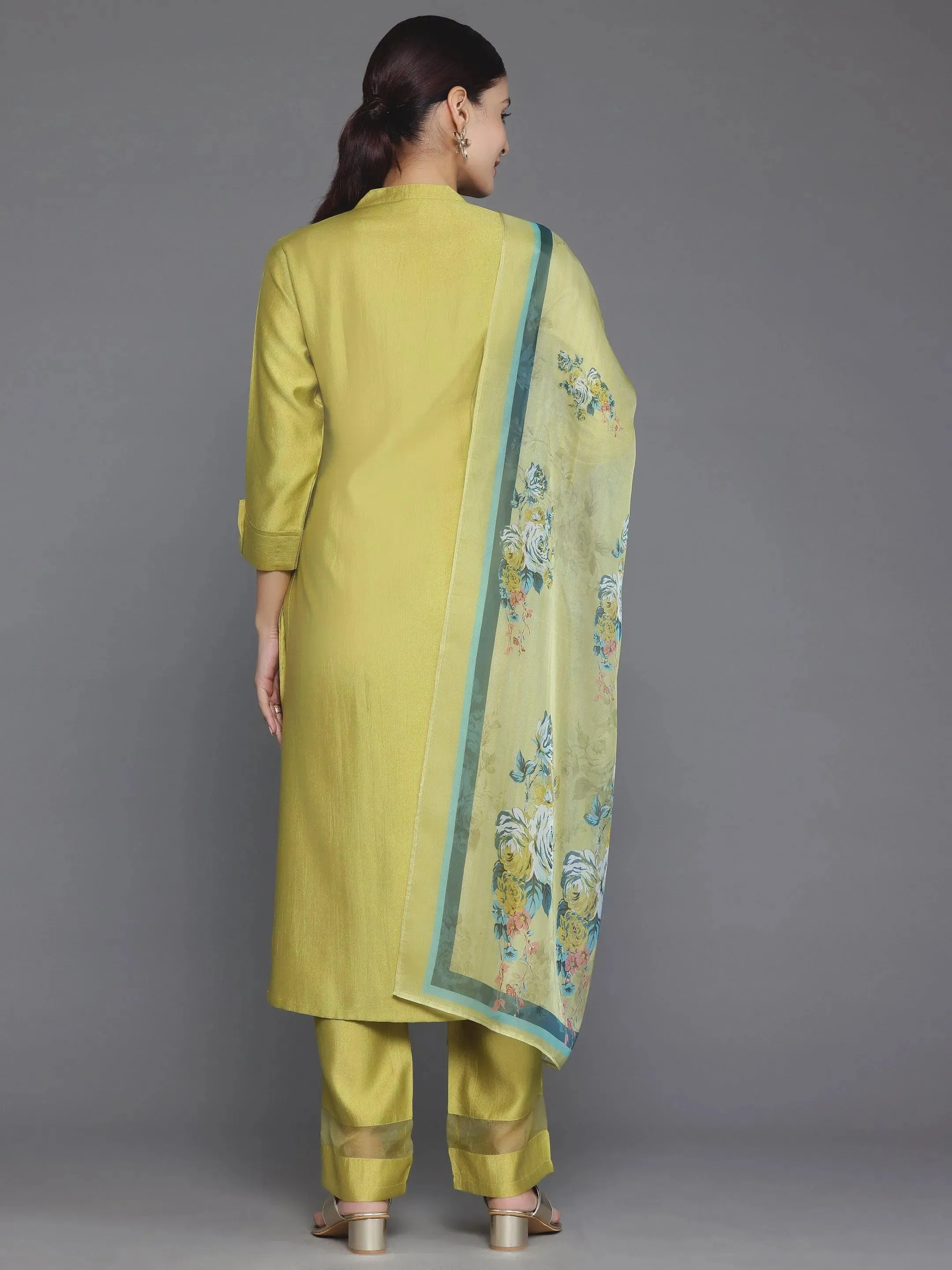 Green Self Design Silk Blend Straight Suit With Dupatta