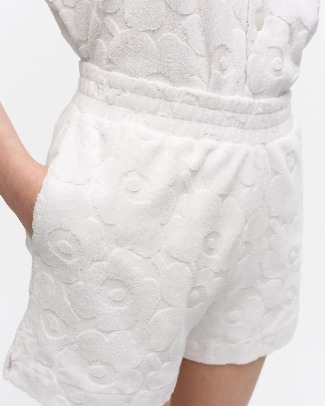 ibba mini unikko white - cotton terry shorts (XS)