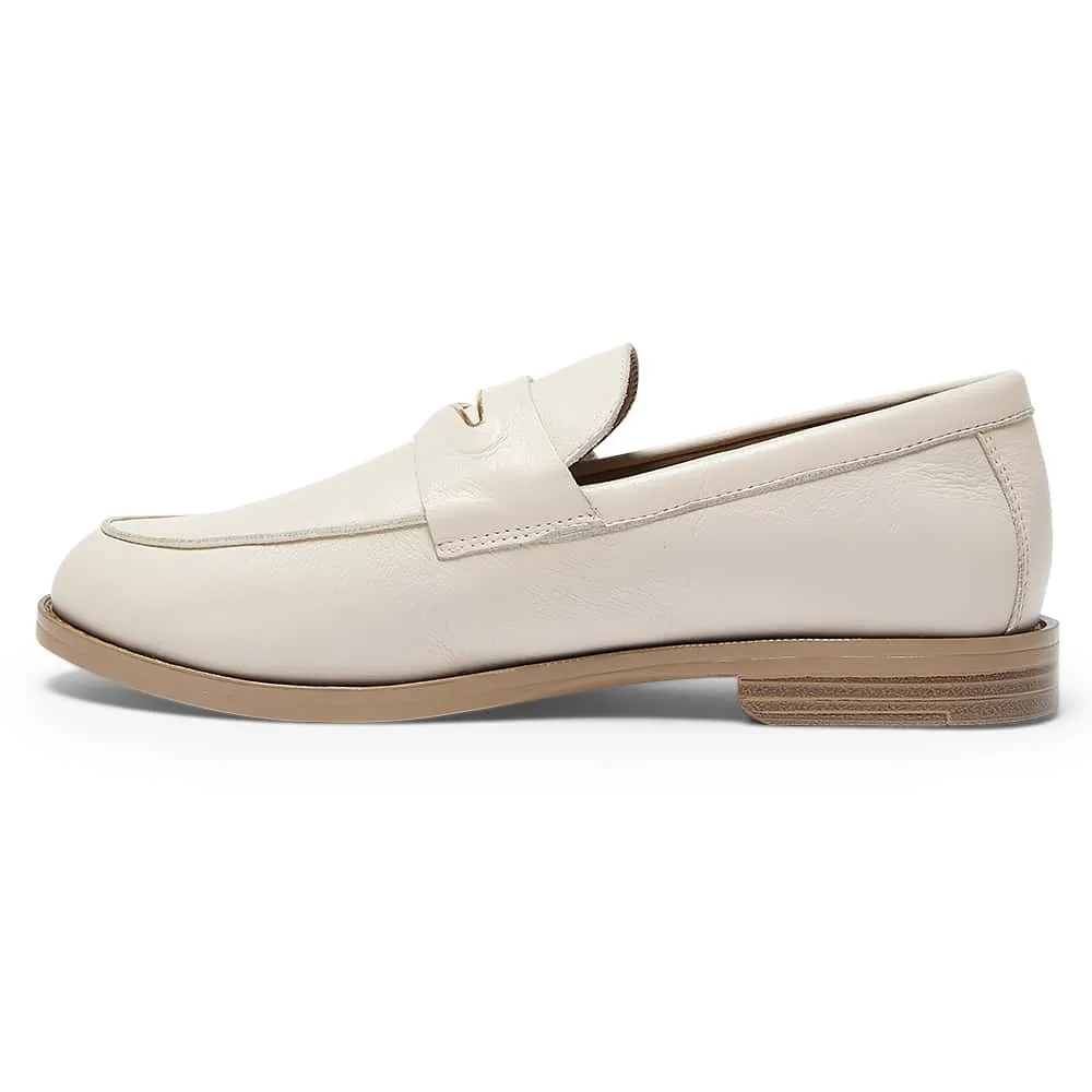 Lola Loafer in Ivory Leather