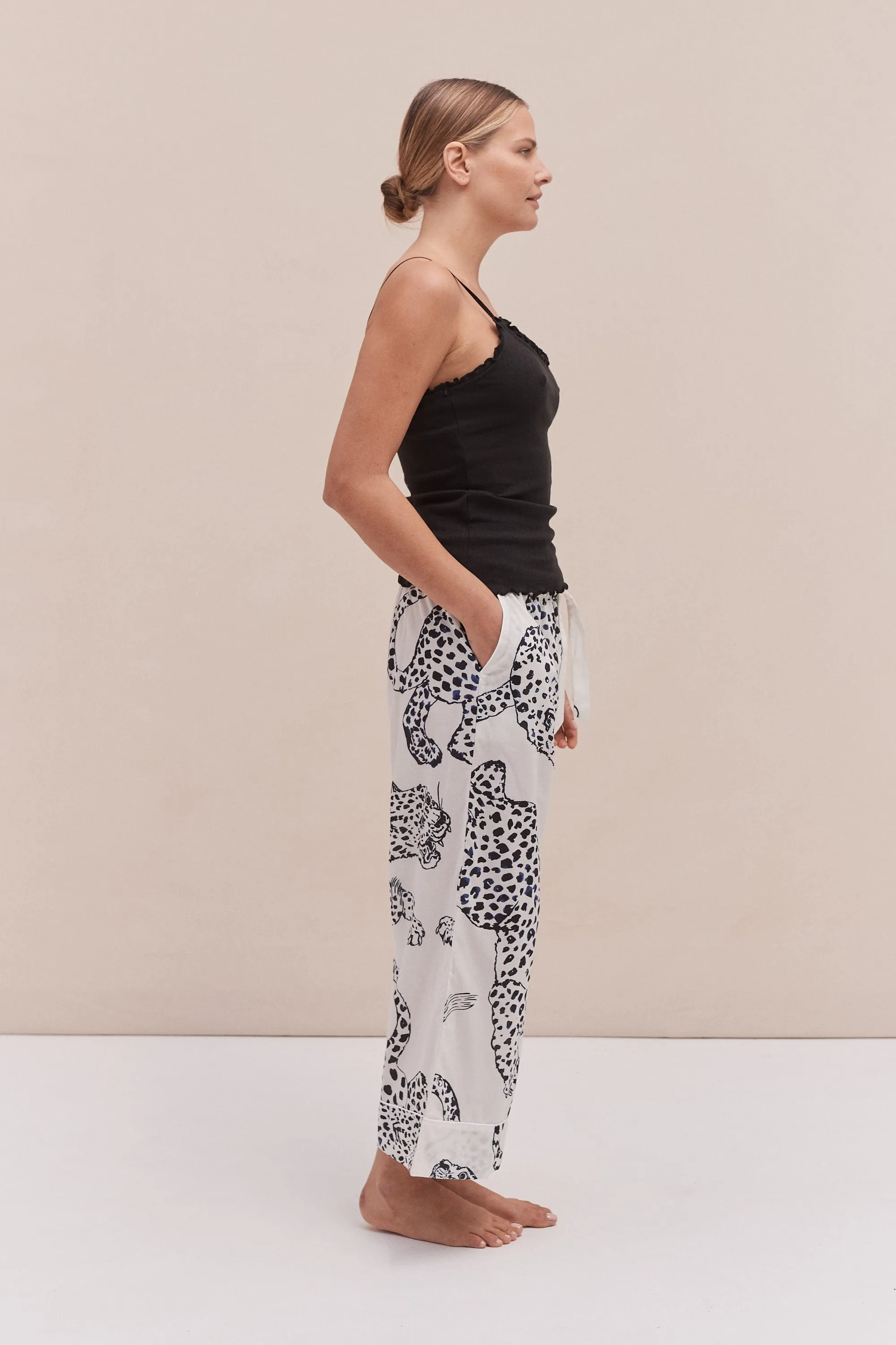 Soft V Tank Top & Wide Leg Trouser Set Black/The Jag Print Cream