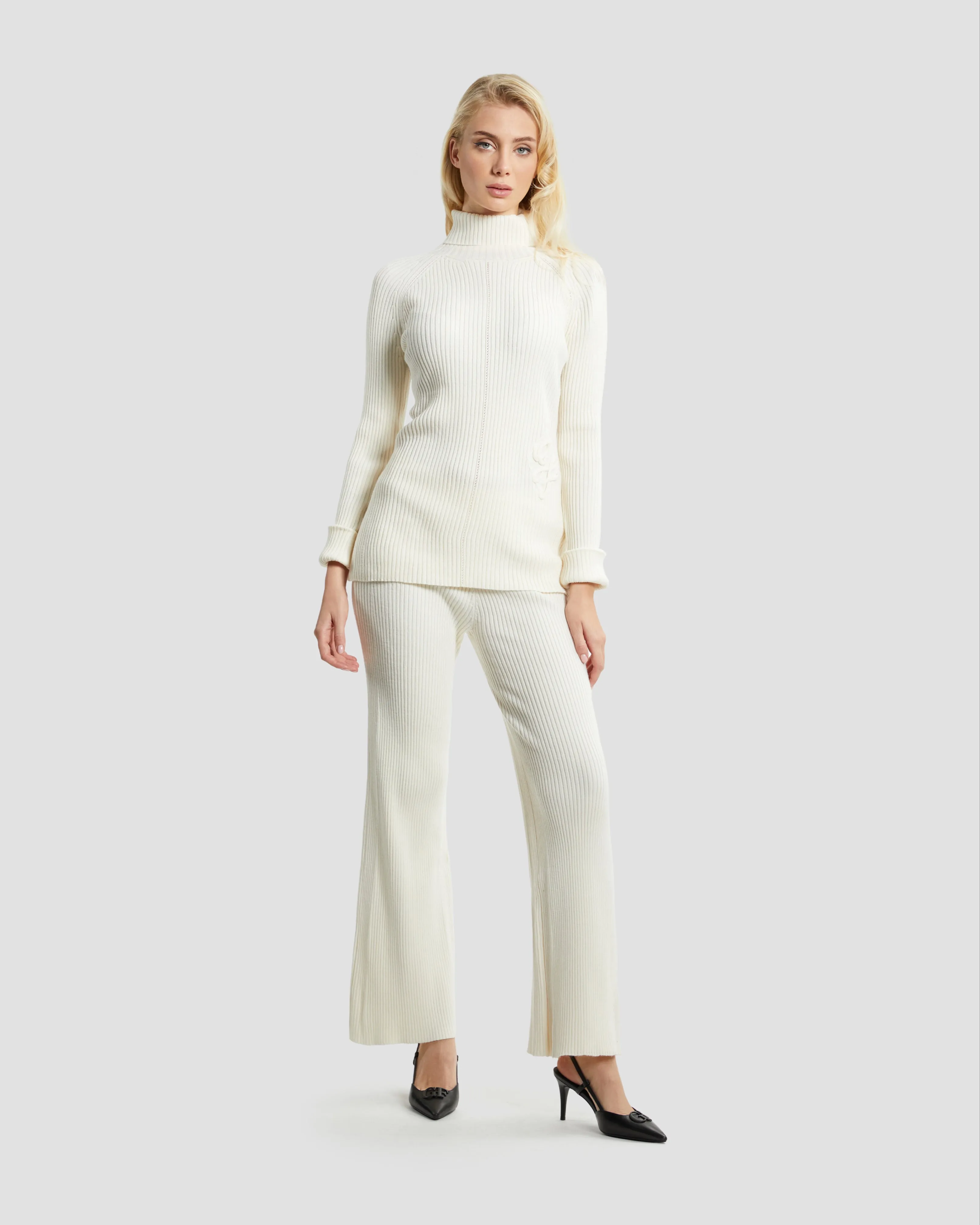 Solid Tone Knitted Trousers