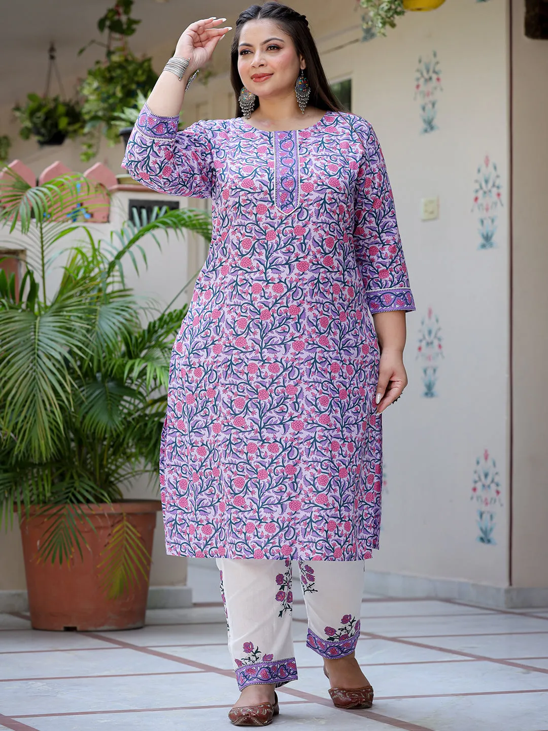 Women Plus Size Lavender Pure Cotton Kurta Set With Dupatta